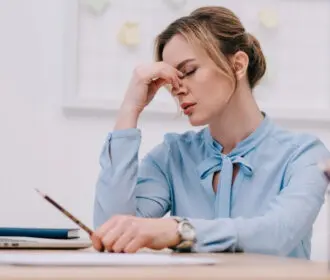 reduce-workplace-stress-daily-habits